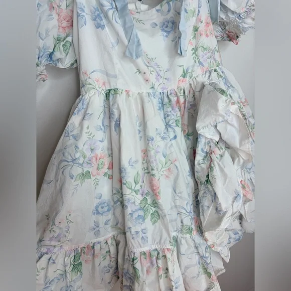Selkie Pastel Floral Dress with Puff Sleeves - Picture 4 of 7